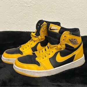 Jordan 1 Retro High
Pollen youth 4 yellow black